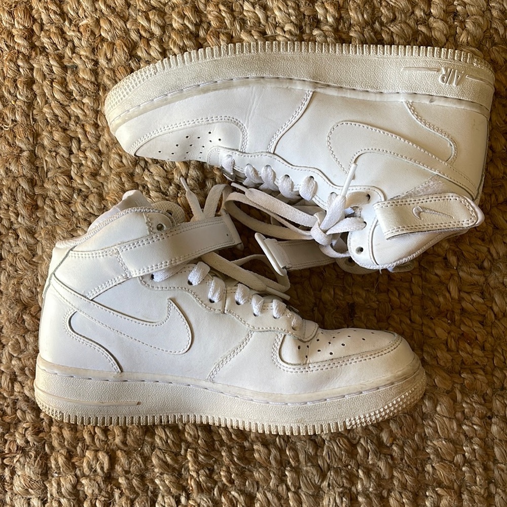nike air force 1s